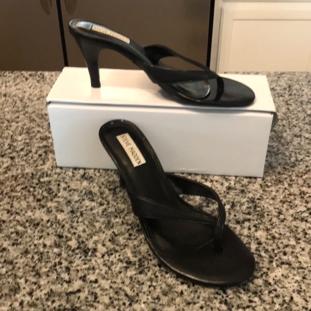 Steve Madden black sandal heels. Sz 7.5